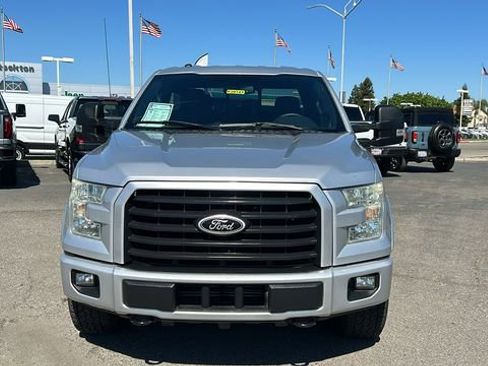 Used 2016 Ford F150 XLT w/ Equipment Group 302A Luxury image 9