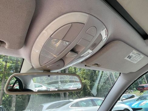 Used 2008 Mercedes-Benz E 350 Sedan image 23