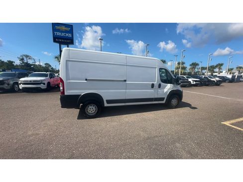 Used 2023 RAM ProMaster 2500 FWD image 8