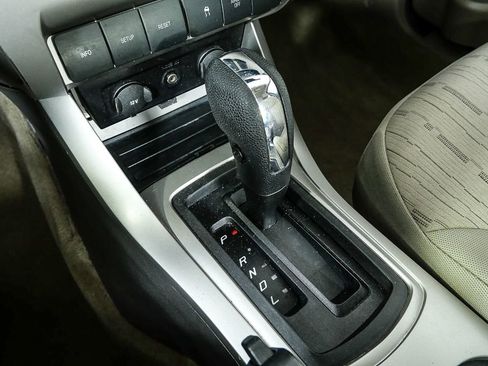 Used 2011 Ford Focus SE image 19