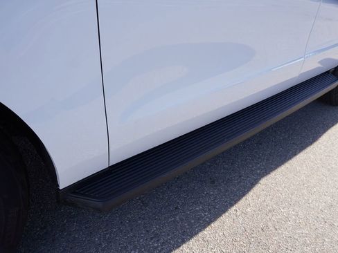 Certified 2025 Ford Expedition Active image 16