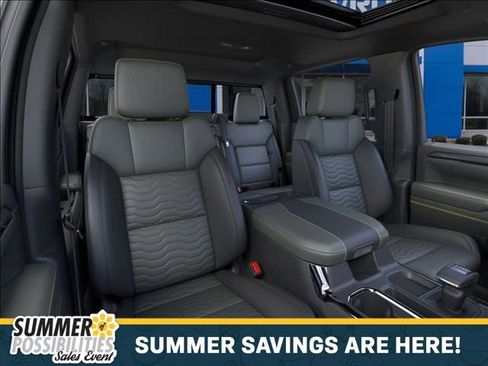 New 2026 Chevrolet Silverado 1500 ZR2 AWD/4WD image 16