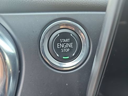 Used 2024 Chevrolet Blazer LT w/ Convenience Package FWD image 31