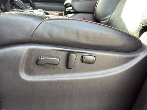 Used 2020 Nissan Armada SL w/ Premium Package image 23