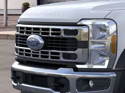 New 2026 Ford F550 4x4 Regular Cab Super Duty image 39