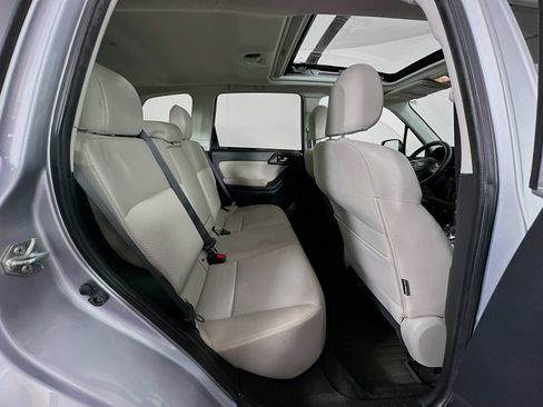 Used 2015 Subaru Forester 2.5i Premium w/ All-Weather Package AWD/4WD image 26