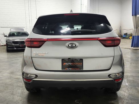 Used 2020 Kia Sportage LX image 14