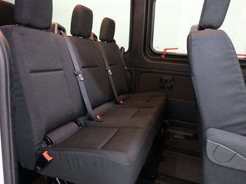 Used 2025 Mercedes-Benz Sprinter 2500 image 61