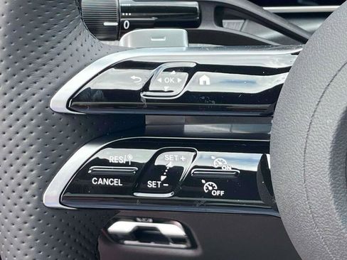 New 2026 Mercedes-Benz C 300 4MATIC Sedan image 34