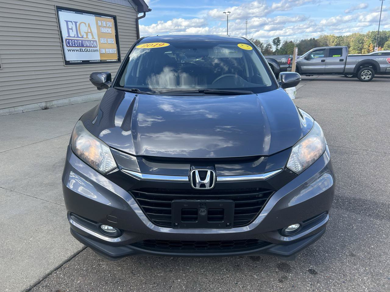 Used 2018 Honda HR-V EX image 2