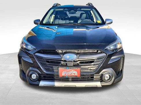 Used 2023 Subaru Outback Touring XT image 3