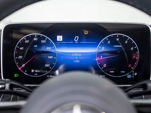 Used 2026 Mercedes-Benz CLE 450 4MATIC Cabriolet image 30