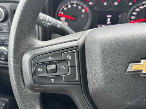 Used 2023 Chevrolet Silverado 1500 Custom image 26