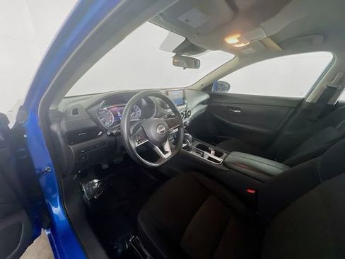 Used 2024 Nissan Sentra SV image 18