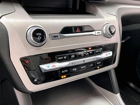 Used 2023 Ford Explorer XLT w/ Equipment Group 202A image 32