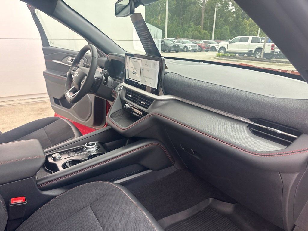 Used 2026 Ford Explorer ST w/ Sun And Sound Package AWD/4WD image 32