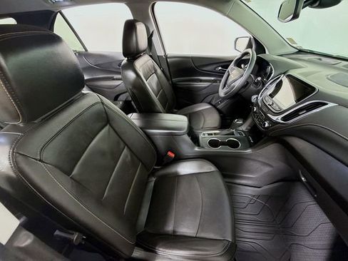 Used 2020 Chevrolet Equinox Premier image 25