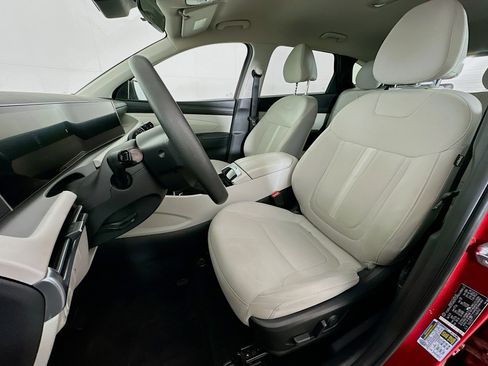 Used 2025 Hyundai Tucson SEL image 13