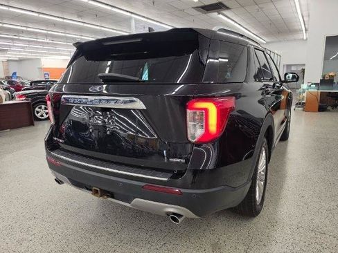 Used 2021 Ford Explorer Limited w/ Hybrid Equipment Group 310A AWD/4WD image 5