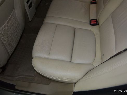 Used 2010 Volvo XC70 3.2 image 25