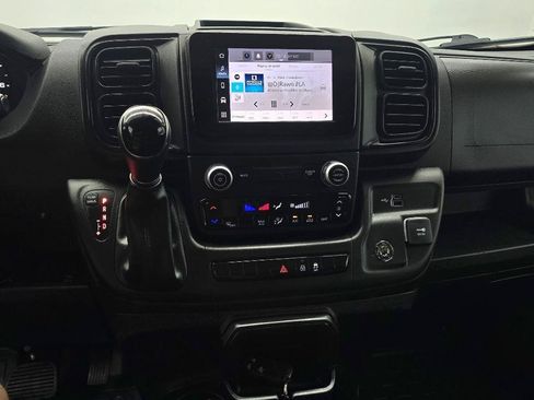 Used 2023 RAM ProMaster 2500 FWD image 23