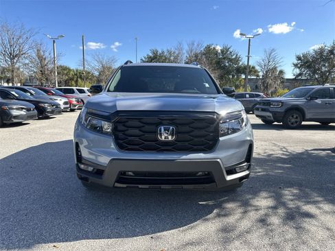 Used 2023 Honda Passport Elite image 9
