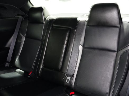 Used 2017 Dodge Challenger SXT Plus image 16