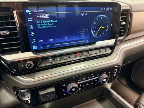 Certified 2025 Chevrolet Silverado 2500 High Country w/ High Country Premium Package image 13