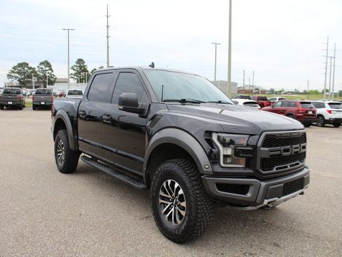 Used 2020 Ford F150 Raptor w/ Equipment Group 801A Mid AWD/4WD image 3