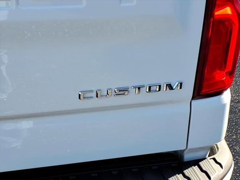 Used 2020 Chevrolet Silverado 1500 Custom w/ Custom Convenience Package image 5