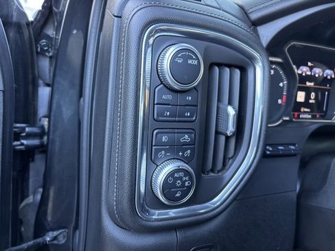 Used 2020 GMC Sierra 3500 Denali w/ Denali Ultimate Package image 27