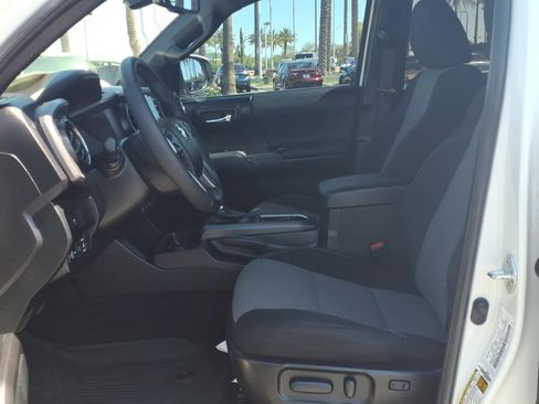 Certified 2021 Toyota Tacoma TRD Sport w/ Technology Package image 15