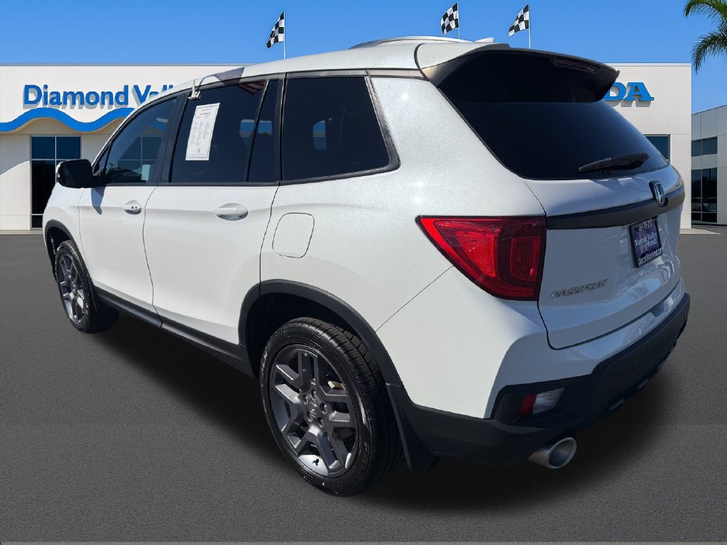 Used 2023 Honda Passport EX-L image 4