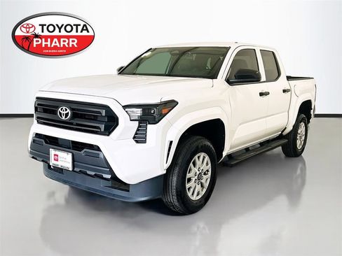 Used 2025 Toyota Tacoma SR RWD image 1