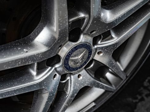 Used 2016 Mercedes-Benz E 350 4MATIC Sedan image 8