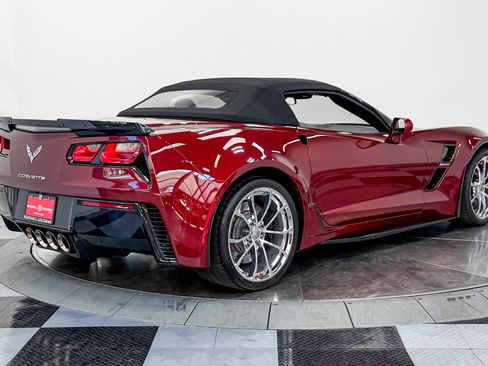 Used 2017 Chevrolet Corvette Grand Sport RWD image 32
