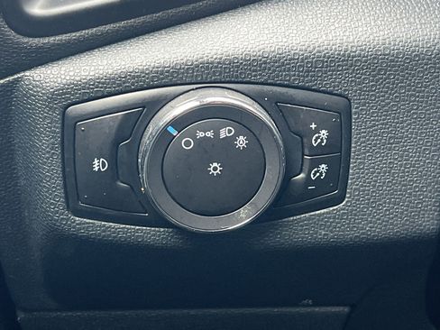 Used 2021 Ford EcoSport SE image 15