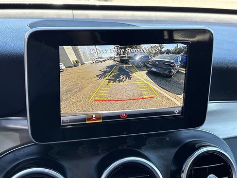 Used 2019 Mercedes-Benz GLC 300 image 29