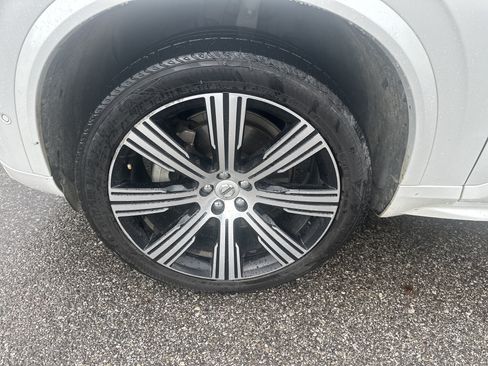 Used 2021 Volvo XC90 T6 Inscription w/ Lounge Package AWD/4WD image 7