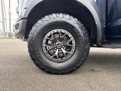 Used 2022 Ford F150 Raptor w/ Raptor 37 Performance Package image 31
