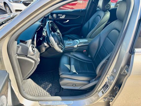 Used 2020 Mercedes-Benz GLC 300 4MATIC image 13