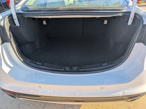 Used 2018 Ford Fusion Titanium image 10