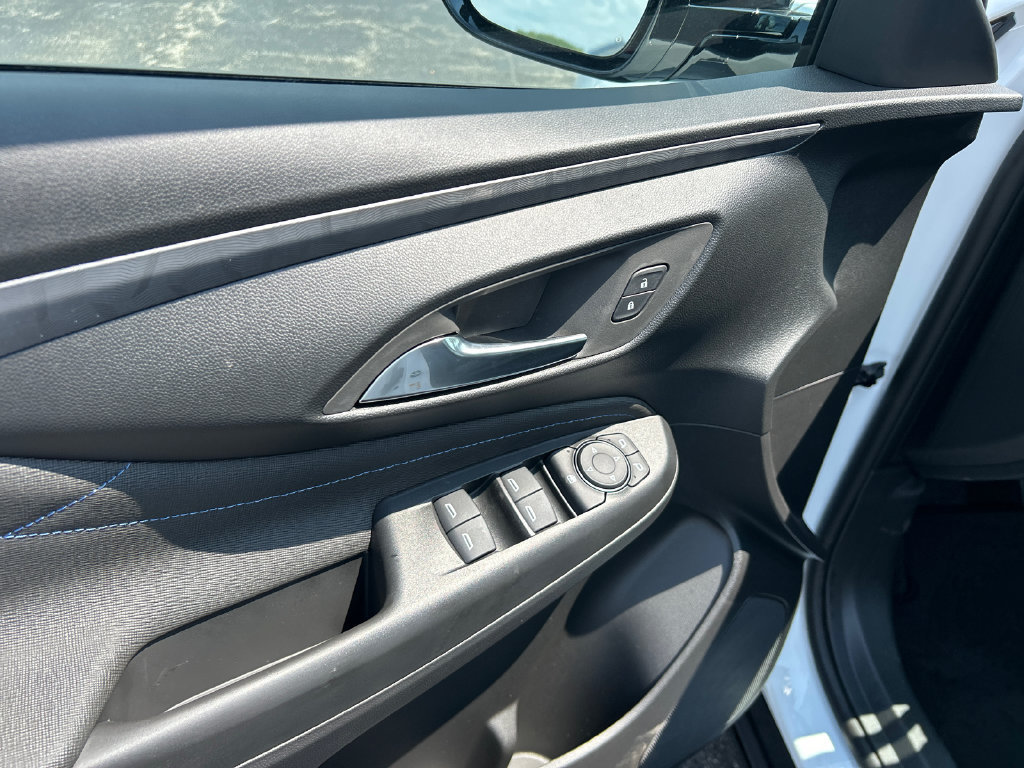 New 2026 Buick Envista Sport Touring w/ Convenience I Package FWD image 15