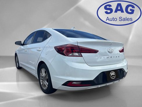 Used 2019 Hyundai Elantra SEL FWD image 4