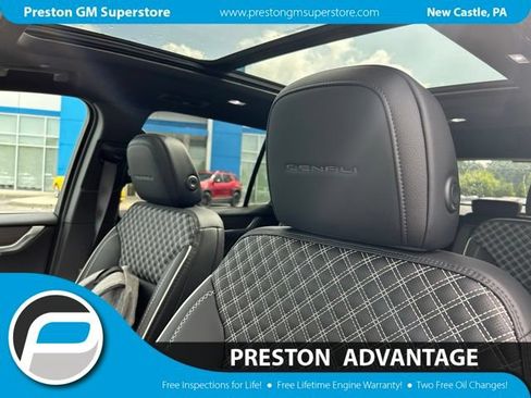 New 2026 GMC Acadia Denali w/ Super Cruise Package AWD/4WD image 10