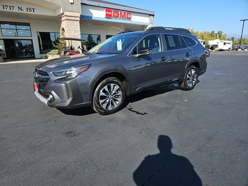 Used 2024 Subaru Outback Limited image 40