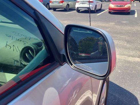 Used 2008 Toyota RAV4 Limited image 9