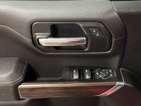 Used 2020 Chevrolet Silverado 1500 RST w/ True North Edition AWD/4WD image 17