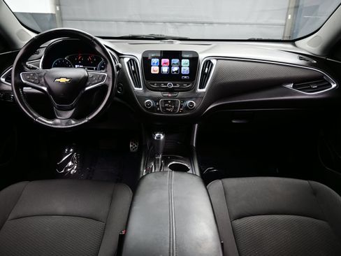 Used 2016 Chevrolet Malibu LT FWD image 17