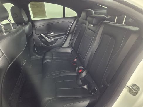 Used 2023 Mercedes-Benz CLA 250 image 24